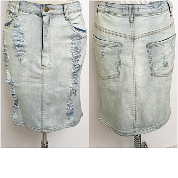 Light Distressed Denim Jean Skirt SM - Picture 7 of 8